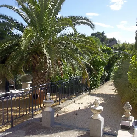 Couette-café Angel - Caunes-Minervois